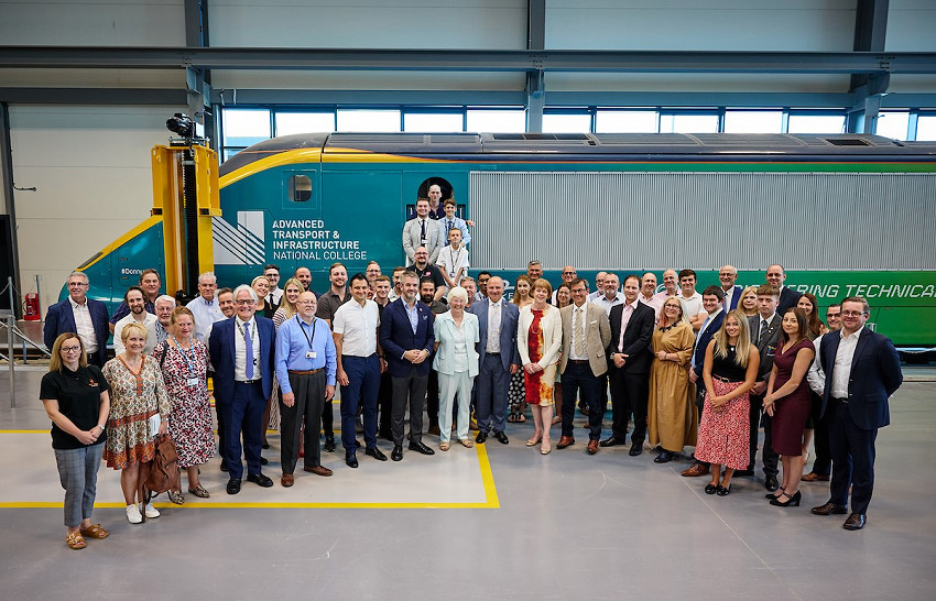 Rail Minister visits National College of Advanced Transport & Infrastructure