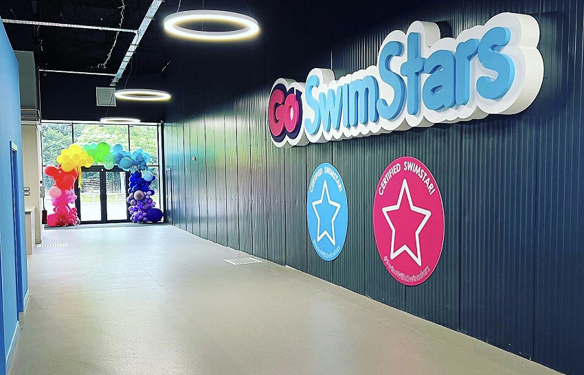 Go Swimstars