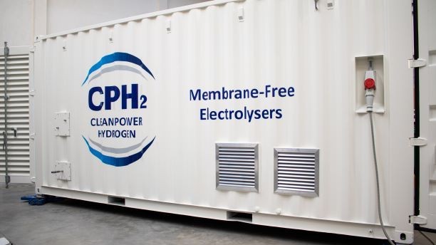 Hydrogen Technology Manufacturer Floats on Aim