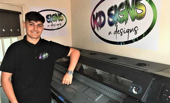 Young Doncaster entrepreneur launches vehicle sign writing business