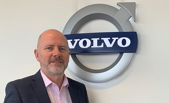 Doncaster car retailer announced best in North East England