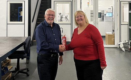 South Yorkshire’s Master Cutler visits innovative Doncaster firm