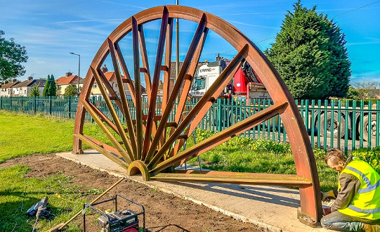 Hargreaves Land helps to bring new miners’ memorial to Dunscroft