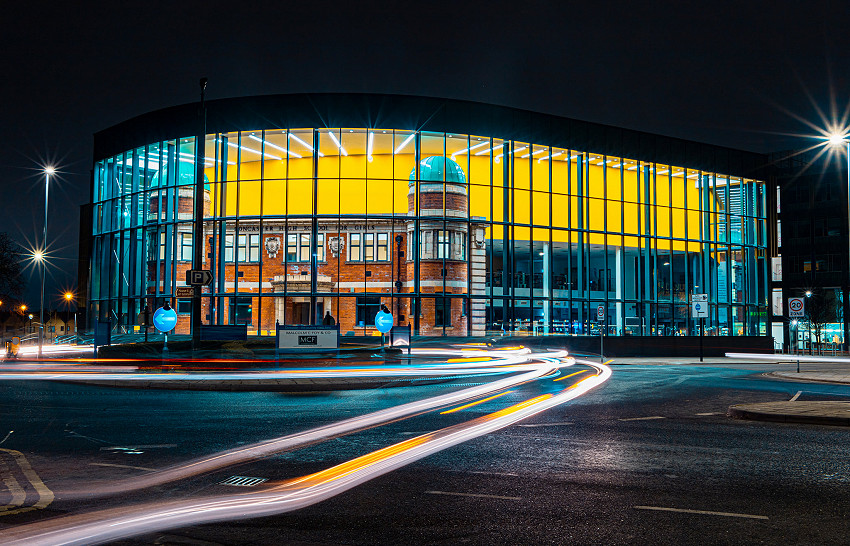 Danum Gallery, Library and Museum at night