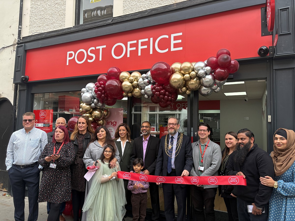 new-post-office-opens-in-new-city-centre-location
