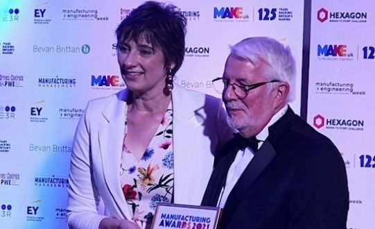 Image of Agemaspark receiving award