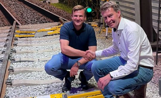 Dual Inventive and Plasser & Theurer join forces to increase railway uptime