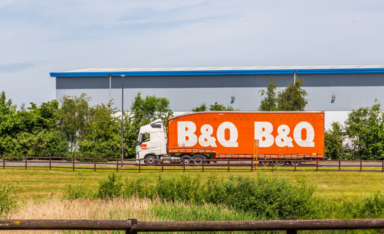 B&Q Extends Lease at its 800,000 SQ FT Doncaster Distribution Centre